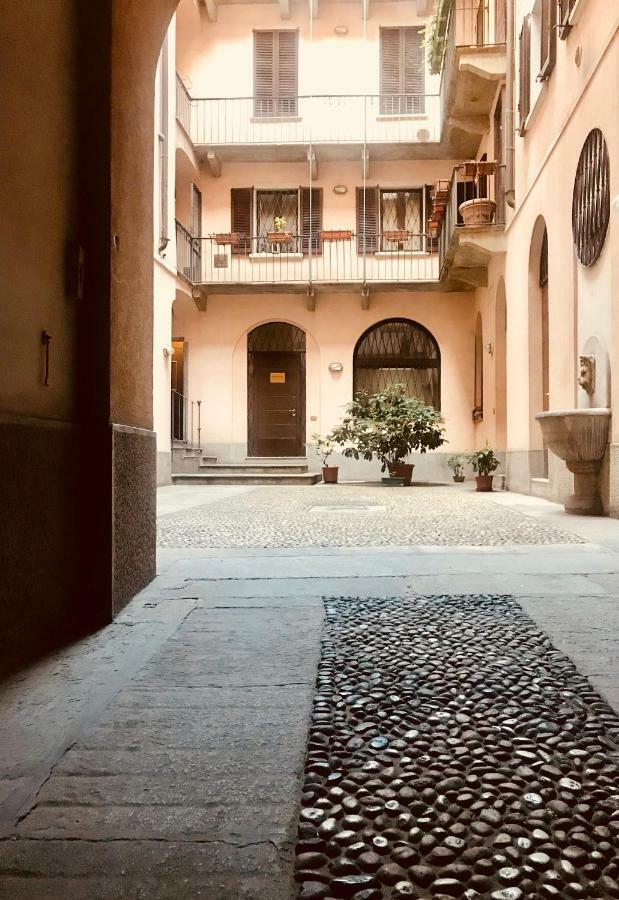 Comecasa Duomo - San Babila Lovely Apartment ミラノ エクステリア 写真