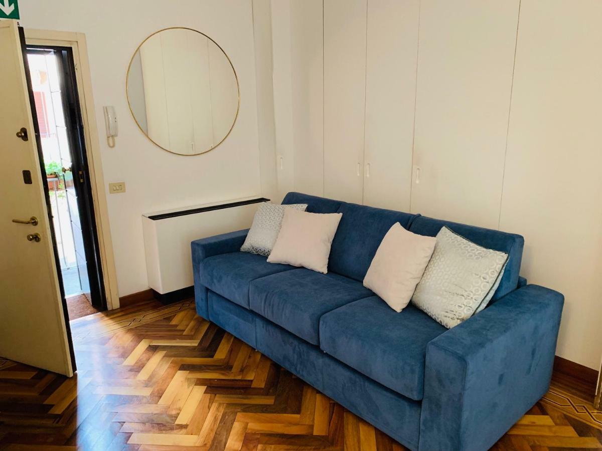 Comecasa Duomo - San Babila Lovely Apartment ミラノ エクステリア 写真
